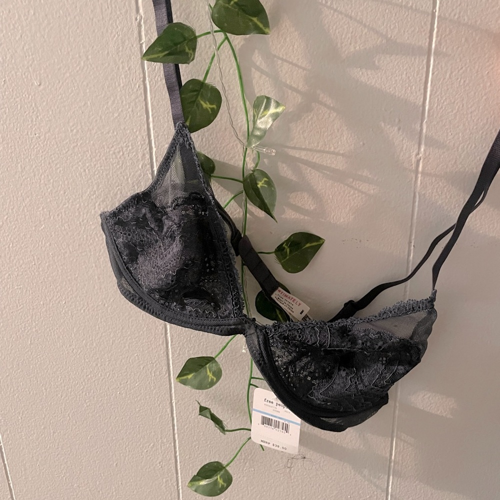 NWT Free People Storm lace underwire bra